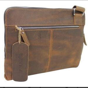 Vagabond Traveler Cowhide Leather Messenger Shoulder Slim Bag Vintage Brown